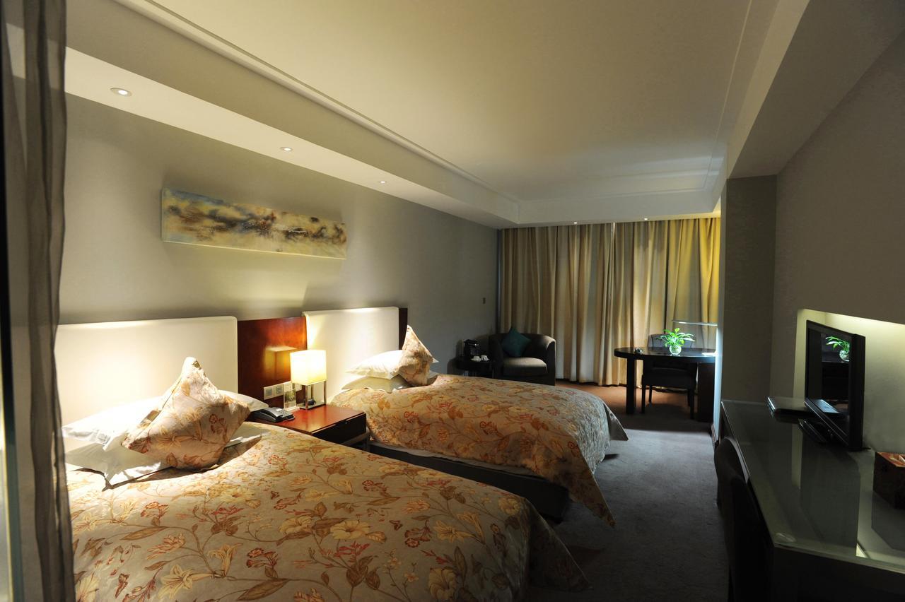 Tang'S Hotel 창더 외부 사진